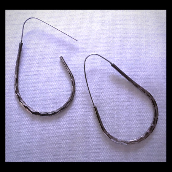 Kenneth Cole - Large tear drop hoops - Picture 1 of 1